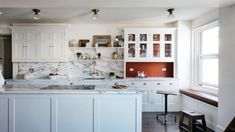 signature cabinetry pioneer door - Google Search White Cupboards, Best Kitchen Cabinets, Rusty Nail, English Kitchens, English Design, New York Apartment, Bespoke Kitchens, Kitchen Cabinet Design