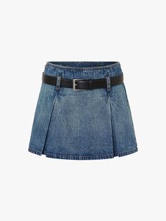 MO&Co. Women's Belt Pleated Denim Skort This stylish and versatile skort is made from a comfortable cotton blend material, ensuring breathability and ease of movement. Feature A-line mini silhouette creates a flattering shape and deep inverted box pleats, adding a touch of sophistication to the design. Combining the practicality of shorts with the polished look of a skirt, perfect for active days or casual outings. Features : - Mid-waist A-line skort silhouette- Deep inverted box pleats design- Jean Skort, Hogwarts Dr, A Line Denim Skirt, Womens Denim Skirts, Pleated Denim, Denim Skort, Pleated Skirts, Women's Belt, Box Pleats