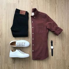 Business Casual Attire For Men, Socks Outfit, Mens Business Casual Outfits, Dressing Sense, Men Fashion Casual Shirts, Stylish Men Casual, Minimalist Travel, Shirt Casual Style