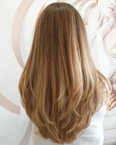 Mid blonde Haircuts For Long Hair With Layers, 일본 패션, Long Layered Haircuts, Haircuts Straight Hair, Hairdo For Long Hair, Trending Haircuts, Long Layered Hair, Long Wavy Hair, Haircuts For Long Hair