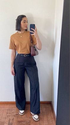 Job Clothes, New Look Fashion, Casual Work Outfits Women, Minimalist Fashion Women, Classic Style Outfits, Elegante Casual, Casual Work Outfits, Fashion Mistakes, Looks Chic