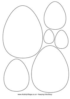 an image of three circles in the shape of a dog's paw, with one circle