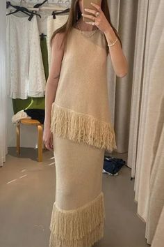 Elegant Fringed Trim O Neck Sleeveless Two Pieces Sleeveless Suit