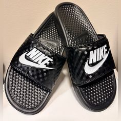 Nike Sandals Black And White, Brand New, 8 Size, Nothing Bad. Nike Black Slide Sandals, Nike Open Toe Flip Flops, Black Nike Synthetic Flip Flops, Nike Black Open Toe Slides, Black Open Toe Flip Flops For Streetwear, Nike Black Open Toe Sandals, Nike Sporty Open Toe Sandals, Nike Open Toe Slides For Streetwear, Black Non-slip Flat Sport Sandals