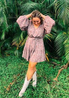 -Swing dress with front tie -Size down, model is wearing size small Please note all sale items are final sale Southern Belle, Celebrity Fashion, Swing Dress, Outfits Ideas, Sale Items, Final Sale, Celebrity Style, Dream Closet, Mini Dress