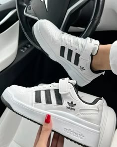 White Adidas Shoes, Adidas White Shoes, Sports Shoes Outfit, Adidas Shoes Mens, White Nike Shoes, Pretty Shoes Sneakers, Adidas Shoes Women, White Core