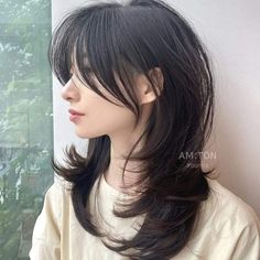 Wolf Cut, Shot Hair Styles, Short Hair Haircuts, Asian Hair