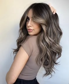 Ash Brown Hair Light, Highlights Ash Brown Hair, Highlights Dark Blonde Hair, Hair Colors Brunette, Brunette Ombre Hair, Highlights Ash Brown, Ombre Hair Brunette, Ash Brown Hair Color Ideas, Light Brown Hair Colors