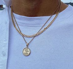 Skater Jewelry Men, Men’s Jewellery Aesthetic, Mens Chain Outfit, Men’s Accessories Aesthetic, Men Accessories Aesthetic Necklace, Skater Look Men, Jewlrey Aesthic Men, Men’s Jewlrey Aesthetic, Mens Jewellery Aesthetic