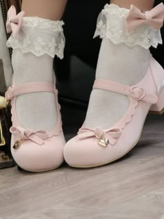 Cute Bow Heels With Round Toe, Cute Heels With Bow And Round Toe, Cute Round Toe Heels With Bow, Spring Bow Mary Janes With Round Toe, Spring Mary Janes With Bow And Round Toe, Beautiful Tiaras, College Bags, Heart Bag, Mary Jane Heels