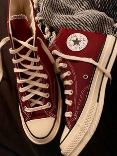 Cute Converse, Red Converse, Plaid Shirts, Aesthetic Shoes, Mode Inspo, Pretty Shoes