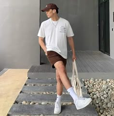 Guys Aesthetic Outfits Summer, Shorts And Long Socks Outfit Men, Casual Ootd For Men, Casual Summer Outfits Men Simple, Fashion Outfits Men Korean, Summer Outfit Inspo For Men, Streetwear Fashion Men 2023, Men Summer Aesthetic Outfit, Summer Man Outfit Aesthetic