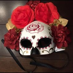 Day Of The Dead Mask. Bought As A Back Up In Case Another Hand Made Mask Didn’t Show Up. So This Was Never Worn. Brand New With Tag. Bought With The Scuffing On The Top. (They Were Stored With A Bunch Of Other Masks At The Shop.) One Of The Roses Came Unglued. I Lost It Before I Had The Chance To Glue It Back On. Red, Gold, And Black Mask. Will Need To Put Black Make Up On Around Your Eyes Because The Mask Eye Holes Are Large. Candy Skull Mask, Sugar Skull Half Mask, Skull Mask Flowers, Skull Candy Mask, Catrina Mask, Day Of The Dead Mask, Paper Mache Mask, Mascaras Halloween, Red Mask