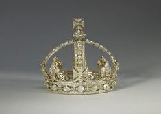 Queen Victoria's Small Diamond Crown Queen Victoria Crown, Royal Diamond, Diamond Tiara