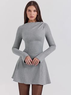 Round Neck Long Sleeve Solid Mini Dress Flowy Bohemian Dresses, Trendy Maxi Dresses, Stylish Midi Dress, Dress Office, Ootd Dress, Club Party Dresses, Women's Evening Dresses, Mini Dresses For Women, Flowing Skirt