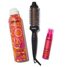 this exclusive + limited-edition set features the hairbrush + perk up plus dry shampoo + your heat protection of choice (+ save 15%) what is blowout: protect + extend set? protect strands + get a blowout with this innovative hairbrush (no blow dryer or hot air required) then extend it with this trio who it's for for all hair types looking to protect + extend their blowout why it's special get a blowout and make it last with this set. protect strands with your blockade, a heat defense serum, then Blowout Products, Thermal Brush, Rainforest Habitat, Hair Cuticle, Mandelic Acid, Xmas List, Blow Out, Scalp Health, Heat Damage