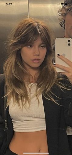 90s Shag Curtain Bangs, Long Bangs Balayage, French Bangs Layered Hair, Brunette 70s Hair, Long Haircut Edgy, Visible Layers Hair, Brown Hair With Highlights Fringe, Rockstar Haircut Straight Hair, Whispy Hairstyles Long Layered