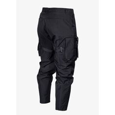 "Hinagi" cargo pants - For an authentic techwear style Choose creativity by choosing the "Hinagi" Techwear cargo pants. Are you looking for creativity in the way you dress? If so, then you don't need to go far, as it is right at your fingertips. In fact, fashion has undergone a great evolution over time. It is no longer a question of dressing simply, but of standing out from the crowd with a creative work. But, how can you do that if you always use the same clothing styles as everyone else? Here