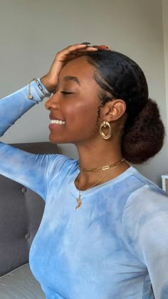 Low Bun On Natural Hair, Bun On Natural Hair, Sleek Low Bun, Afro Textured Hair, Hair Twist Styles, Natural Hair Beauty, Natural Curls Hairstyles, Natural Hair Styles Easy