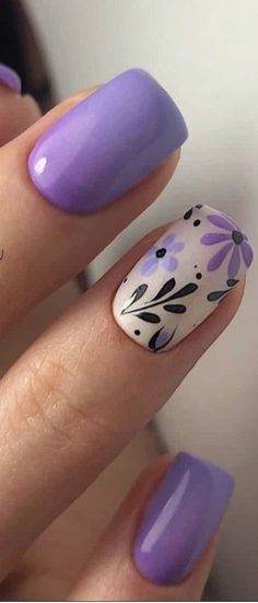 Butterfly Nails Ideas, Cute Nail Acrylic, One Accent Nail, Nail Short Almond, Nail Design Gold, Ideas Uñas, Cute Summer Nail Designs, Shape Nails