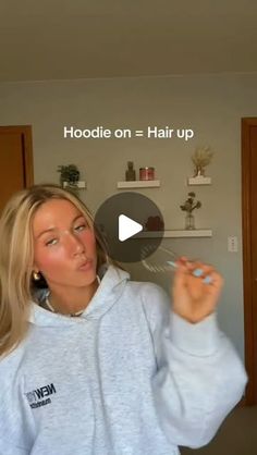 Hoodie Hairstyles, Sprinkle Sprinkle, Up Hairstyles, Hair Trends, Hair Tutorial, Hair Inspo, Hair Makeup, Hair Care, Hairstyles