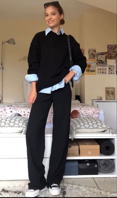 Sixth Form Outfits, Stile Hijab, Looks Pinterest, Mode Zara, Orange Sweater, Winter Fashion Outfits Casual, Uni Outfits, Business Casual Outfits For Work, Corporate Outfits