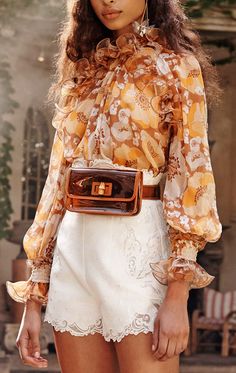 Spring Runway, 70s Floral, Ruffled Blouse, Free Style, Floral Fashion, Luxe Fashion