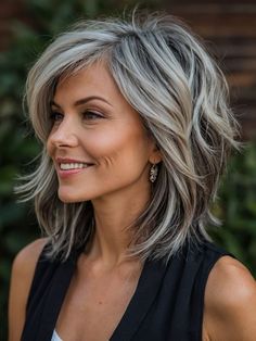 Layered Haircuts For Medium Hair, Haircut And Color, Medium Hair Cuts, Medium Length Hair Cuts, Grey Hair, Great Hair