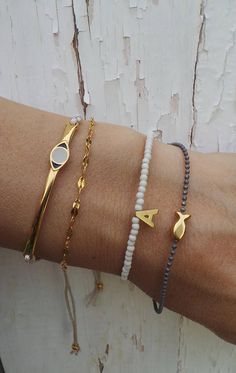 Ideas Pulseras, Initial Bracelet Silver, Personalised Bracelet, Initial Bracelet Gold, Monogram Bracelet, Letter Bracelet, Bracelets Gold, Gold Letter, Letter Charm