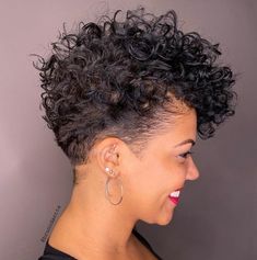 Curly Pixie Cut Style for Natural Hair Pixie Cut Curly Hair, Curly Pixie Cut, Curly Cuts, Curly Pixie Hairstyles, Short Curly Pixie, Curly Pixie Haircuts, Natural Hair Short Cuts, Pixie Cut With Bangs, Curly Pixie Cuts