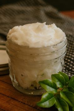 How to Make a Homemade Magnesium Lotion Magnesium Butter, Magnesium Cream, Topical Magnesium, Magnesium Oil Spray, Whipped Lotion, Homemade Face Cream