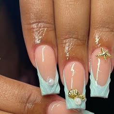 Mermaid Acrylic Nails Coffin, French Tip Mermaid Nails, Ocean Themed Nails Acrylic, Beach Theme Acrylic Nails, Square Seashell Nails, Shell Nails Square, Mermaid Nails Square, Mermaid French Tip Nails, Mermaid Themed Nails