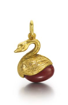 (#402) A Fabergé gold and purpurine egg pendant, workmaster Alfred Thielemann, St Petersburg, 1899-1903 Egg Jewelry, Gold Swan, Golden Egg, Fashion Business Casual, Art Nouveau Jewelry