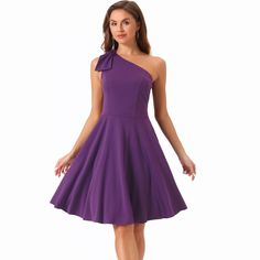 This fit-and-flare dress with pockets, made of soft and breathable fabric, is very comfy to wear. The one-shoulder-with-a-bow design makes this skater dress cute yet lady chic. Cute and gorgeous, it is fitted on top and then flares out beautifully, showing off your legs but not too short. This dress is soft-touching, lightweight, and breathable in solid color. Suitable for many different occasions. Perfect for night-outs, clubs, evening parties, cocktails, proms, weddings, dance parties, and other special situations. Pair it with high heels in spring, summer, autumn, and winter. Christmas Party Elegant, Dresses Dark Purple, One Shoulder Formal Dresses, Evening Cocktail Dresses, A Line Cocktail Dress, Dance Parties, Plum Dress, Dress Women Elegant, Grade 8