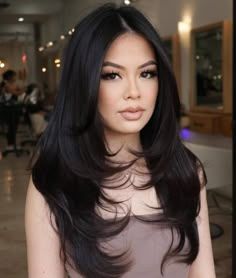 Facial Framing, Medium To Long Layered Haircuts, Long Face Frame Layers, Asian Long Layered Hair, Face Framing Layers Black Hair, Long Hair For Round Face Shape, Long Length Haircut With Layers, Face Frame Haircut, Face Framing Layers Side Part