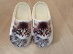 Cat Slippers, Cat Shoes, Cat Things, Cat Items, Cat Fashion, Cat Themed, Stuff I Need, Cat Clothes, Cat Stuff