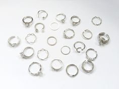 These are brand new gorgeous Korean fashion rings reallyyy prettyyyy and high quality i'm in loveeee, thery are a few that is one size (you can look therough the photos but most of them are made adjustable so everyone can wear them Items are all brand new, GORGEOUS, and excellent in shape. The pictures show the actual goods you will receive. Color and pattern size may slightly vary. Korean High Fashion, Army Accessories, Big Finger, Army Bts, Rings Fashion, Engraved Rings, Bts Bangtan Boy, All Brands, Rings Statement