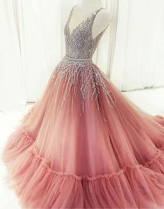 Sparkly Ball Gown, Formal Prom Dresses Long, Sparkly Prom Dress, Pink Evening Dress, Elegant Prom Dresses, Tulle Ball Gown, Gown Prom, Beauty Dress, Grad Dresses