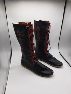 Medieval boots are made with naturel leather. Very soft and comfy.  We have every size is availble. 3 us men to 13.5 us men.  %100 naturel leather and colour. #vikingboots #medievalboots #leatherboots #hippieboots #menboots #bohostyle #flatboots #custommade Leather Boots For Medieval Festivals, Boots Medieval, Viking Boots, Medieval Boots, Men's Leather Boots, Festival Boots, Gladiator Boots, Hippie Boots, Comfy Boots