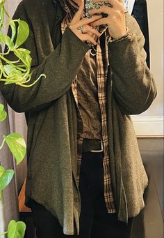 Men Fairy Grunge, Moss Core Outfit, Werewolf Core Outfits, Earthy Grunge Outfits Men, Earth Tone Men Outfit, Goblincore Fashion Male, Salsa Aesthetic, Forestcore Outfit, Earth Tone Outfits Men