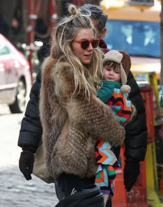 Sienna Miller Outfit Street Style, Sienna Miller Outfit, Red Sunnies, Fuzzy Coat