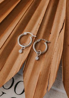 silver hoop earring charms Copper Uses, Adornment Jewelry, Everyday Wear Jewelry, Jewelry Cleaner, 14kt Gold, Gold Filled, Charms, Sparkle, Rose Gold