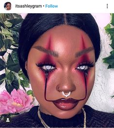 Found on ig @ itsashleygram Pennywise Inspired Makeup, Women’s Clown Make Up, Baddie Clown Costume, Couples Clown Makeup, Halloween Makeup Looks Scary Easy, Clown Makeup Black Women, It Makeup Clown Women, Pennywise Makeup Girl, Carnival Clown Makeup