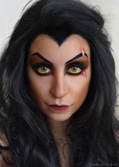 Scar Rey Leon, Disney Villains Makeup, Disney Eye Makeup, Disney Villain Party, Scar Lion King, Lion King Costume, Tattoo Over Scar, Lion King Jr