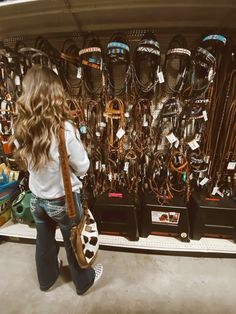 Western Lifestyle Aesthetic, Punchy Vans, Ranch Hand Aesthetic, Casual Country Outfits Women, County Fits, Western Cowgirl Aesthetic, Punchy Aesthetic, Western Pics, Girly Cowgirl