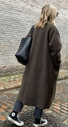 Winter Style 2023, Fashion Fails, Winter 2022, Winter Mode, Mode Inspo, 가을 패션, Celebrity Outfits, Classy Women, Mode Inspiration