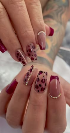 Red Animal Print Nail Designs, Burgundy And Leopard Nails, Red Nails With Leopard Print, Red And Leopard Print Nails, Red Leopard Nails, Red Leopard Print Nails, Fall Nails Trendy, Trendy Fall Nails, Classy Nail Art