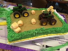 there is a cake made to look like a tractor