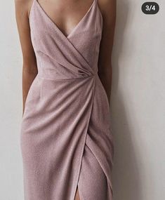 Plunging Neck Dress, Friends Wedding, Minimalist Dresses, Couture Tops, Fashion Attire, Prom Night, Vogue Fashion, Fashion Mode, Elegant Outfit