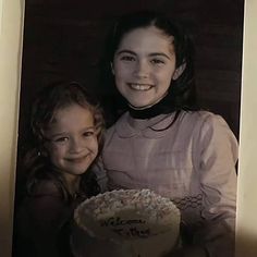 Max Orphan, Isabelle Fuhrman Orphan, Isabel Fuhrman, Esther Orphan, Los Warren, Isabelle Furhman, Orphan 2009, Esther Coleman